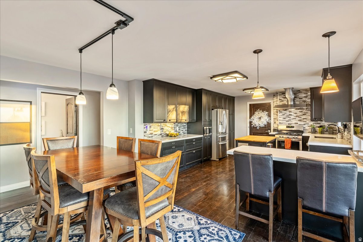 MT OLYMPUS HILLS - Residential