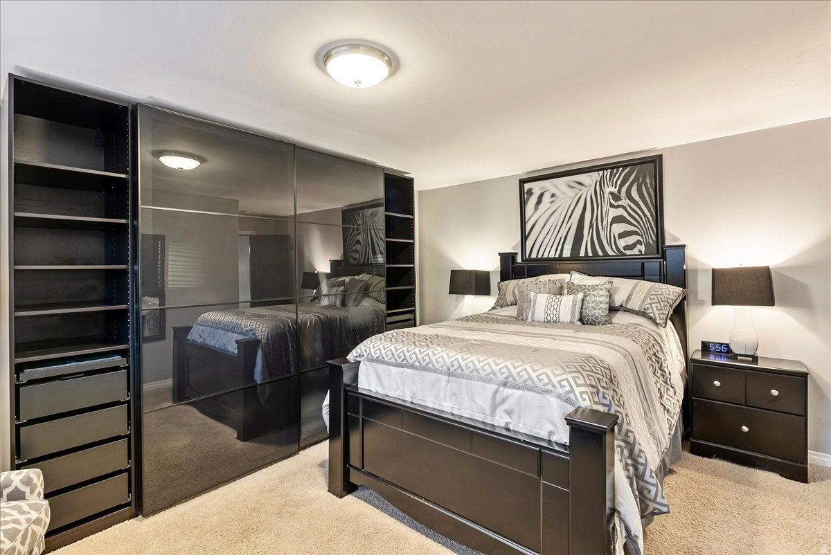 MT OLYMPUS HILLS - Residential