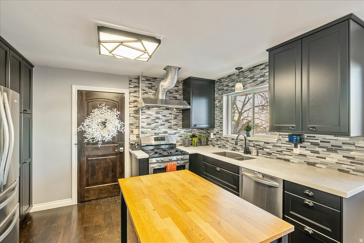 MT OLYMPUS HILLS - Residential