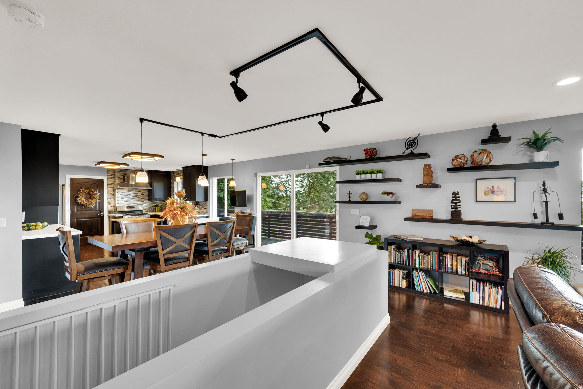 MT OLYMPUS HILLS - Residential