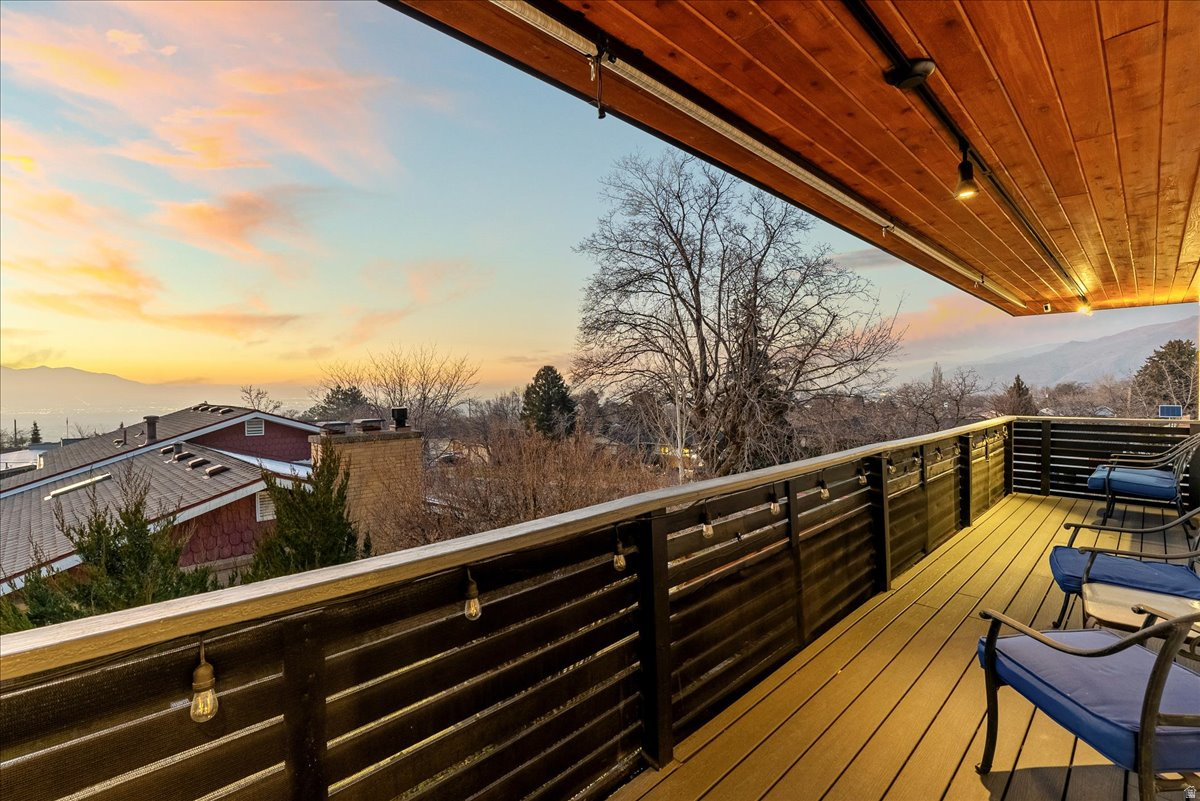 MT OLYMPUS HILLS - Residential