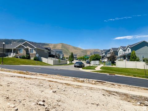 Tiny photo for 2954 S FOX POINTE DR, Saratoga Springs, UT 84045 (MLS # 2070514)