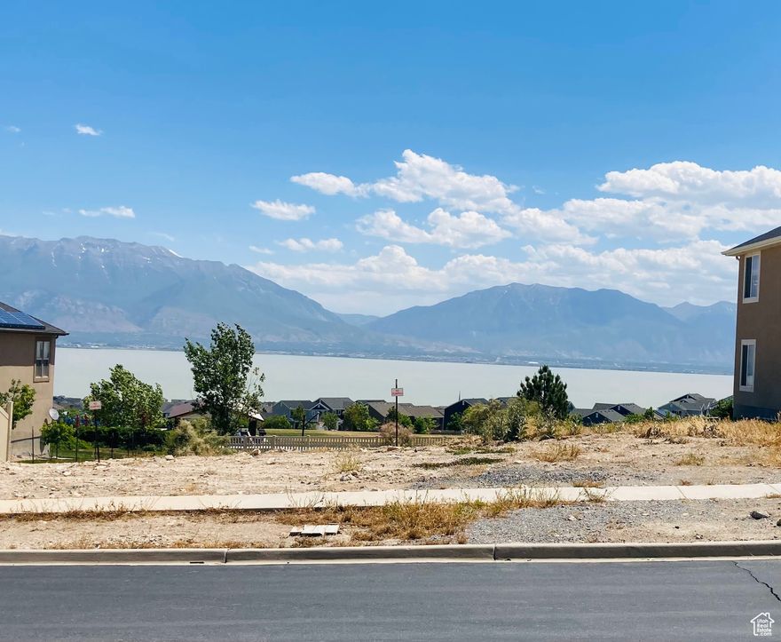 Unobstructed views from point of the mountain to Mt Nebo. Backs an 11 acre park so no one can build behind you and block your view. Ready to build. Bring your own builder. Buyer to verify all info.