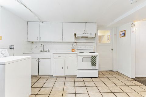 Tiny photo for 232 E 300 N, Provo, UT 84606 (MLS # 2138743)