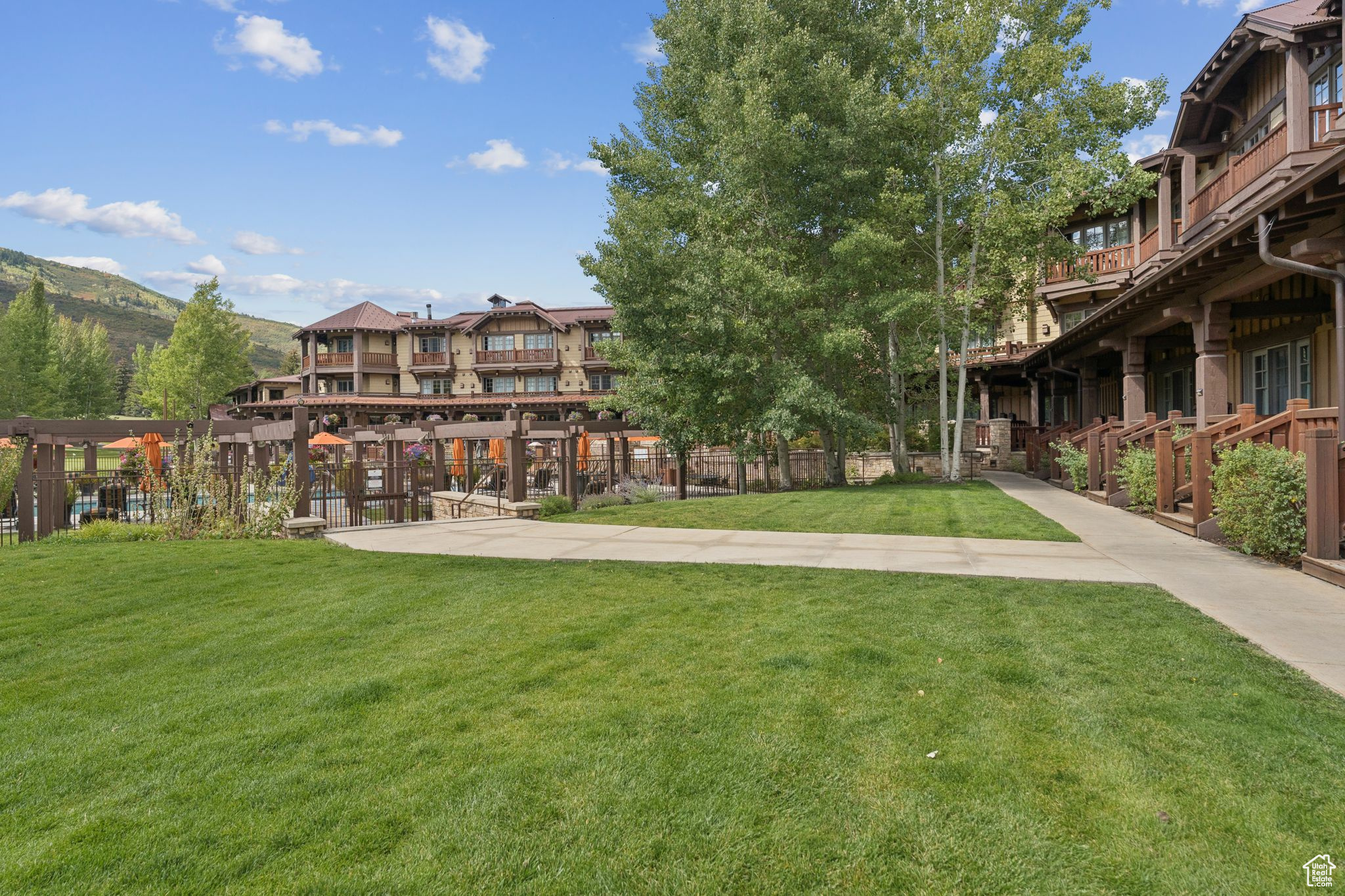 HOTEL PARK CITY - Residential