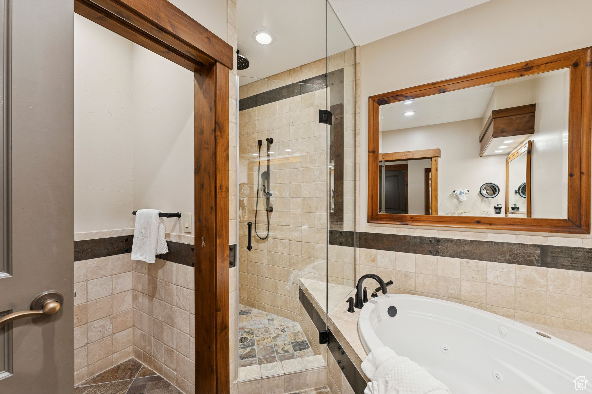 HOTEL PARK CITY - Residential