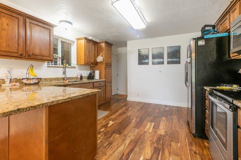 Tiny photo for 173 E 1050 N, Bountiful, UT 84010 (MLS # 2173300)
