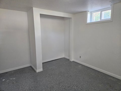 Tiny photo for 173 E 1050 N, Bountiful, UT 84010 (MLS # 2173300)