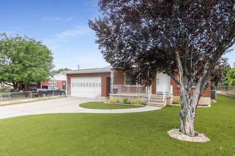 Tiny photo for 173 E 1050 N, Bountiful, UT 84010 (MLS # 2173300)
