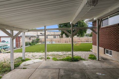 Tiny photo for 173 E 1050 N, Bountiful, UT 84010 (MLS # 2173300)