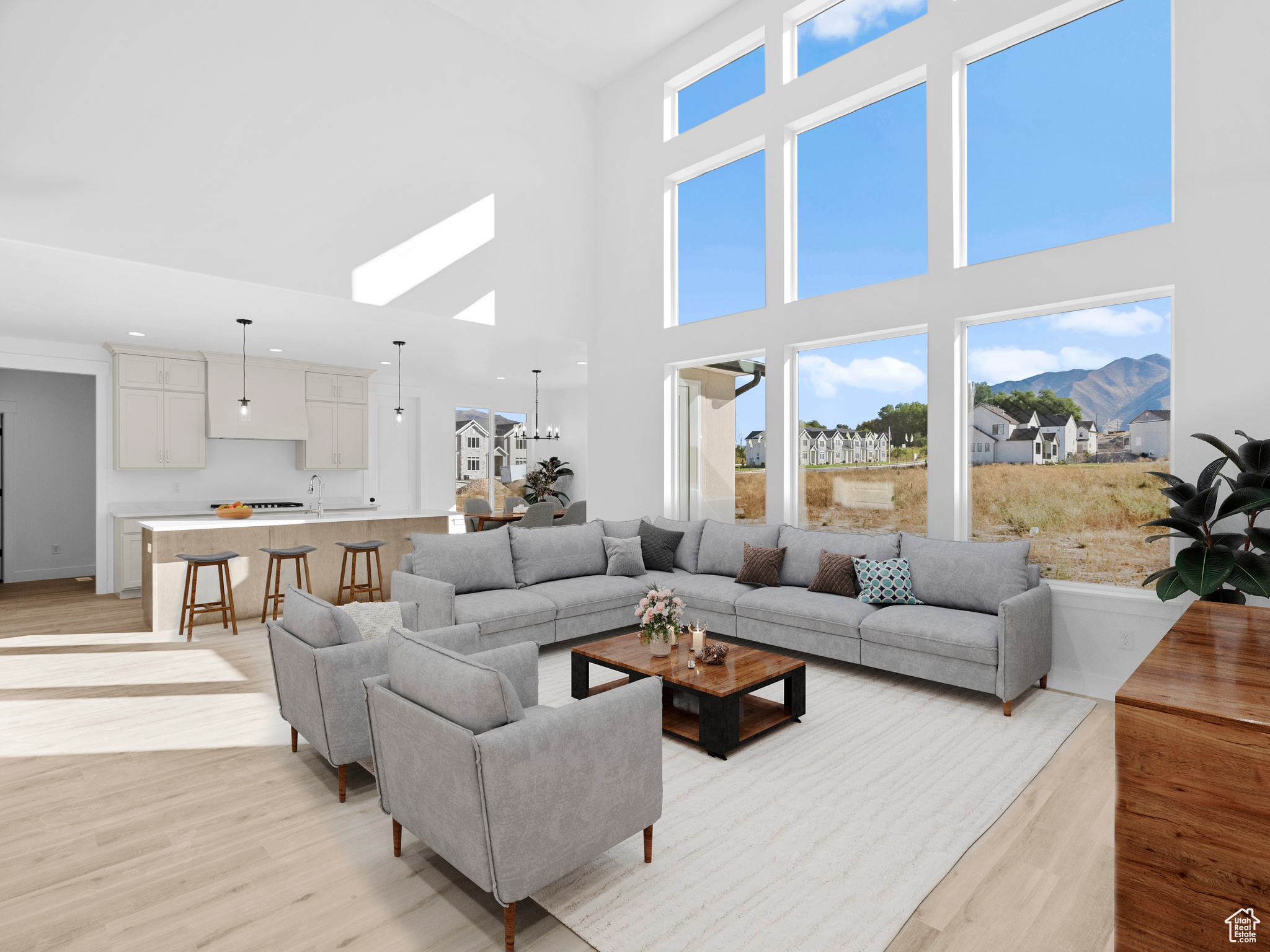 MOONLIGHT VILLAGE - Residential