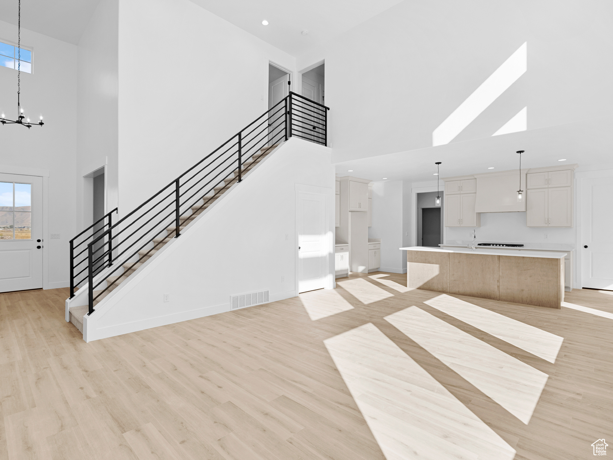 MOONLIGHT VILLAGE - Residential