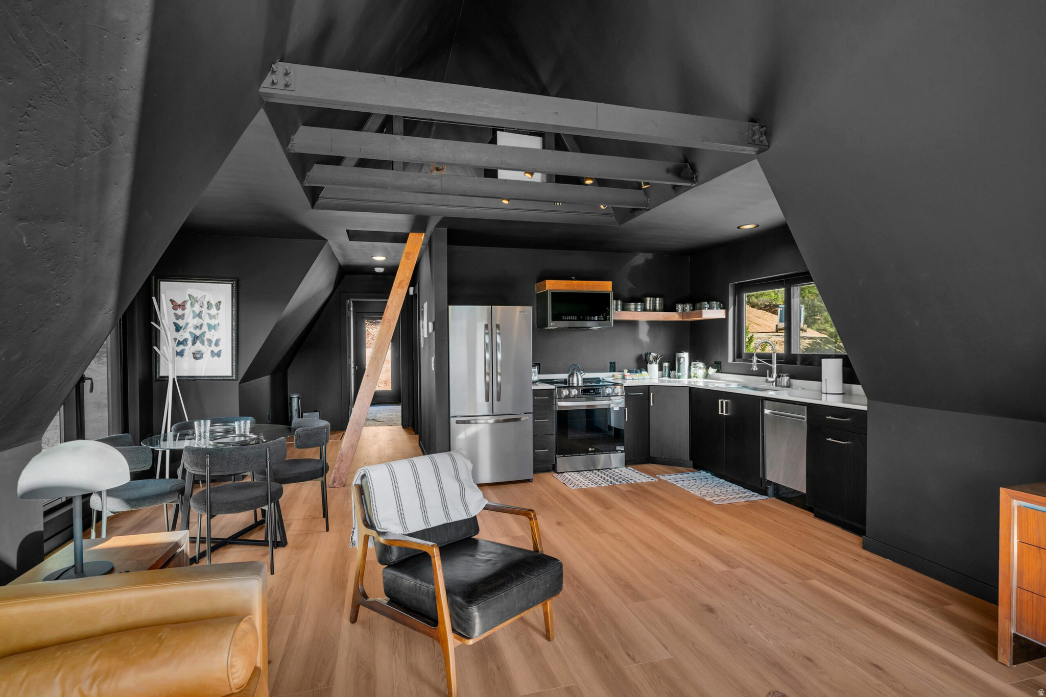 BERRYVILLE HILLS SUBD - Commercial Sale