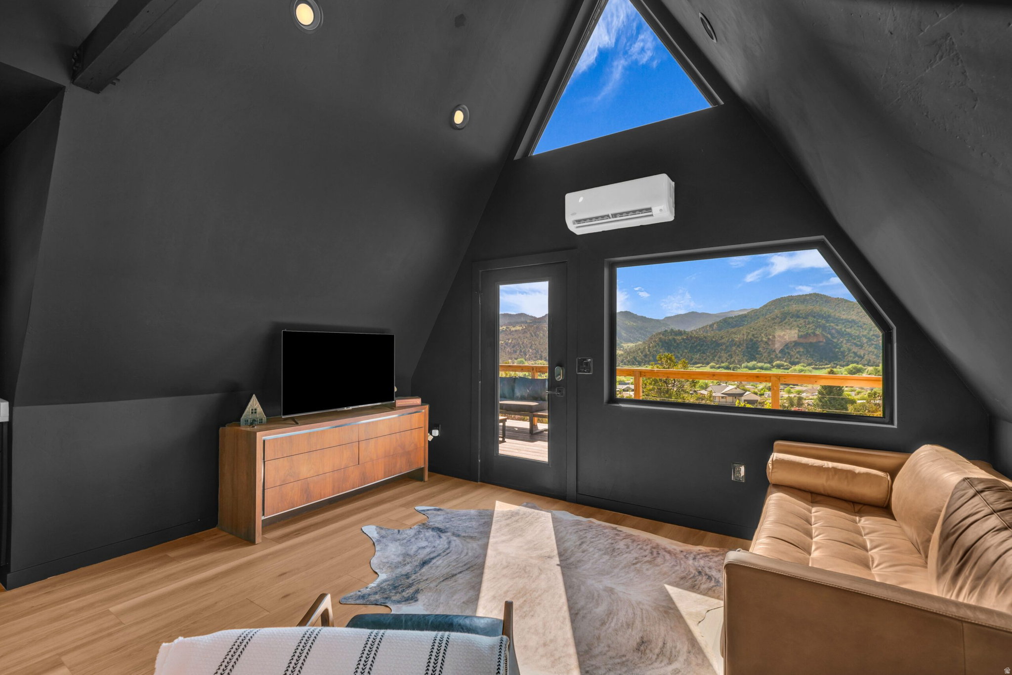 BERRYVILLE HILLS SUBD - Commercial Sale