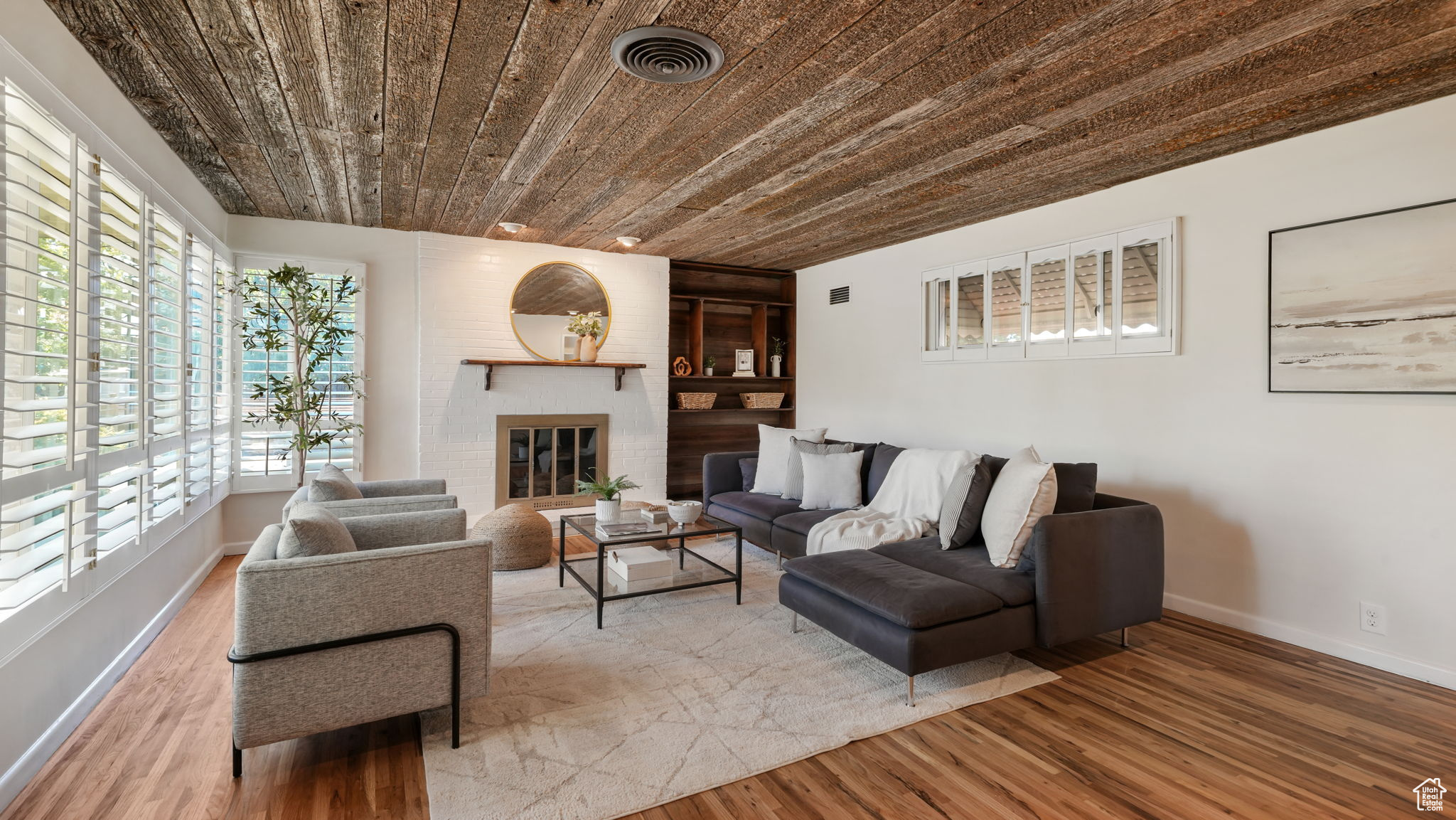 DALEY ACRES - Residential