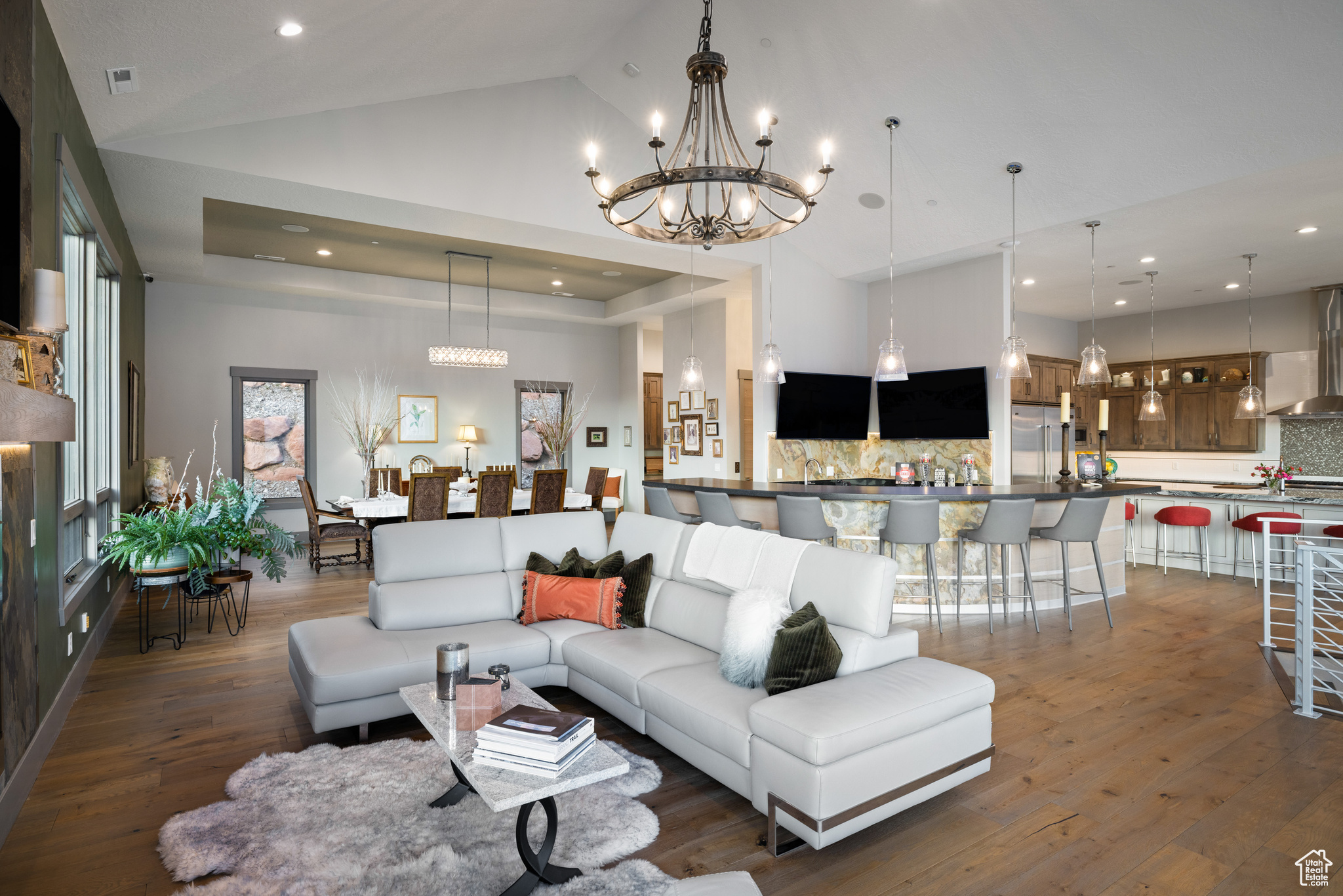 APRIL MOUNTAIN SUBDIVISION - Residential