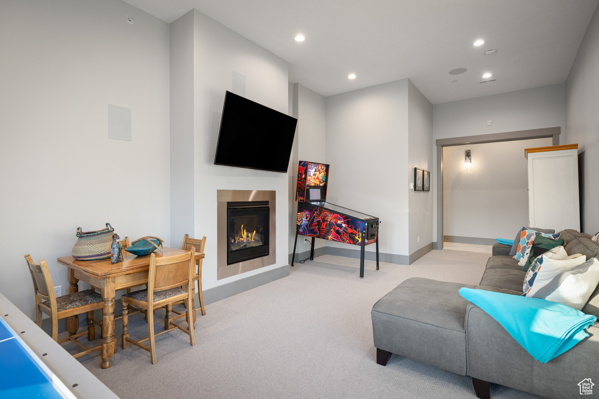 APRIL MOUNTAIN SUBDIVISION - Residential