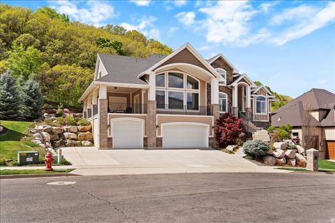Tiny photo for 2273 E 8300 S, South Weber, UT 84405 (MLS # 2150711)