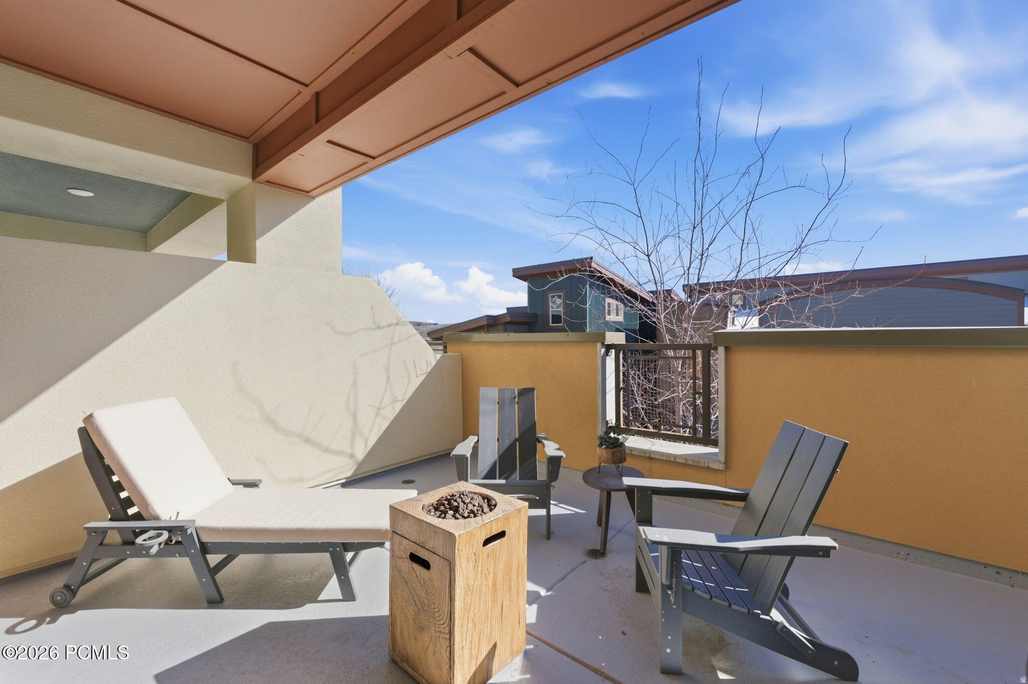 NEWPARK TERRACE - Residential