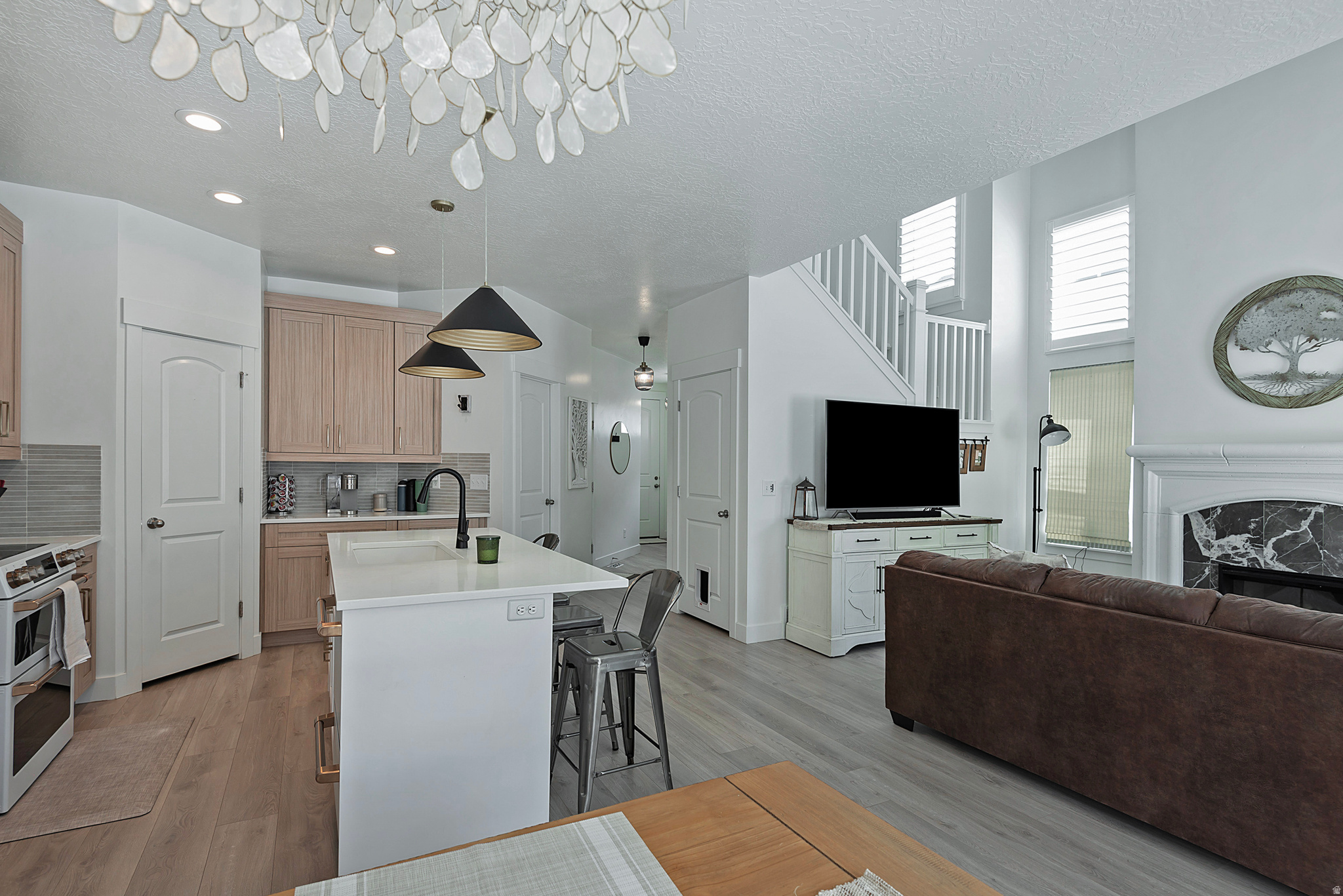 BRINGHURST STATION - Residential