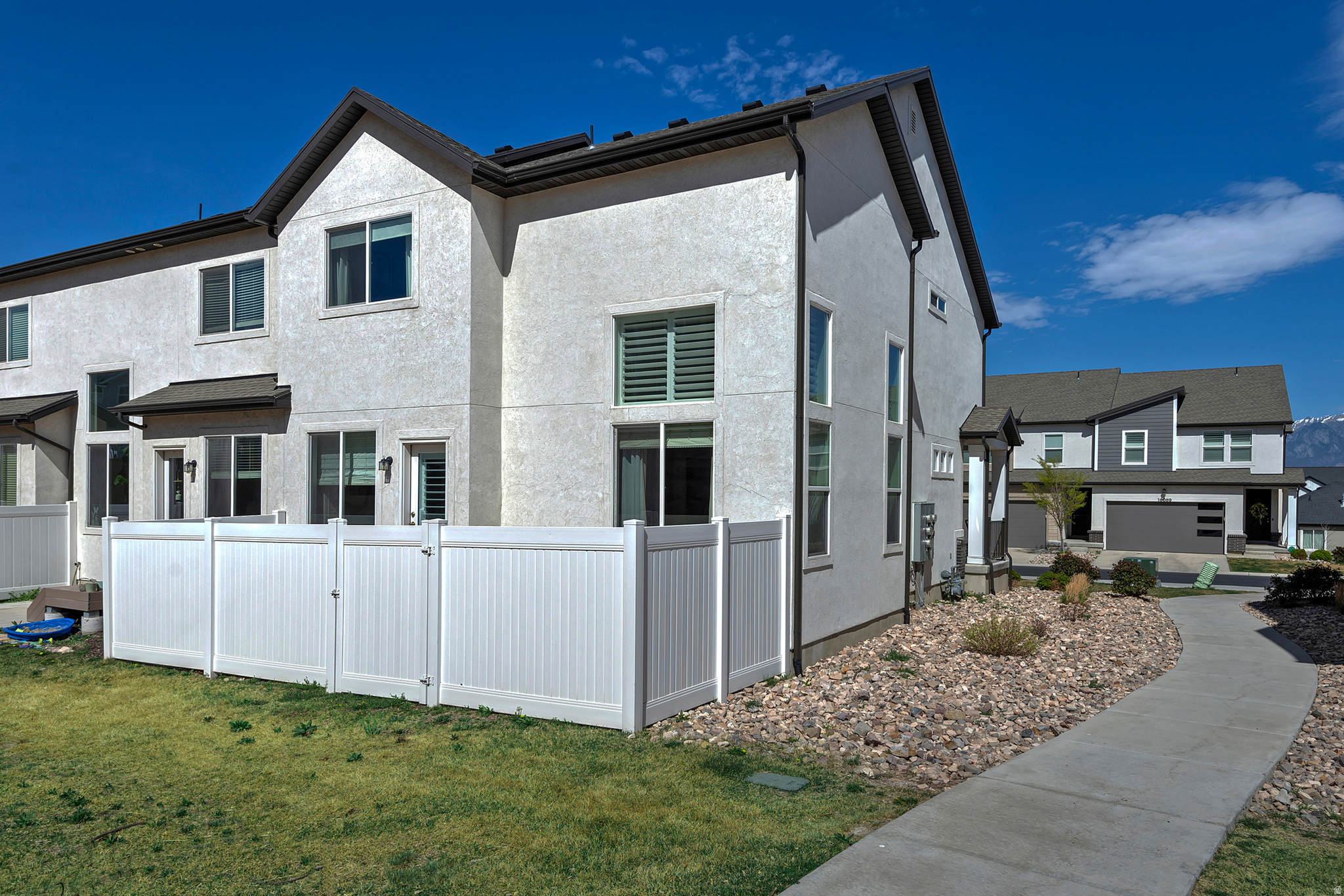 BRINGHURST STATION - Residential