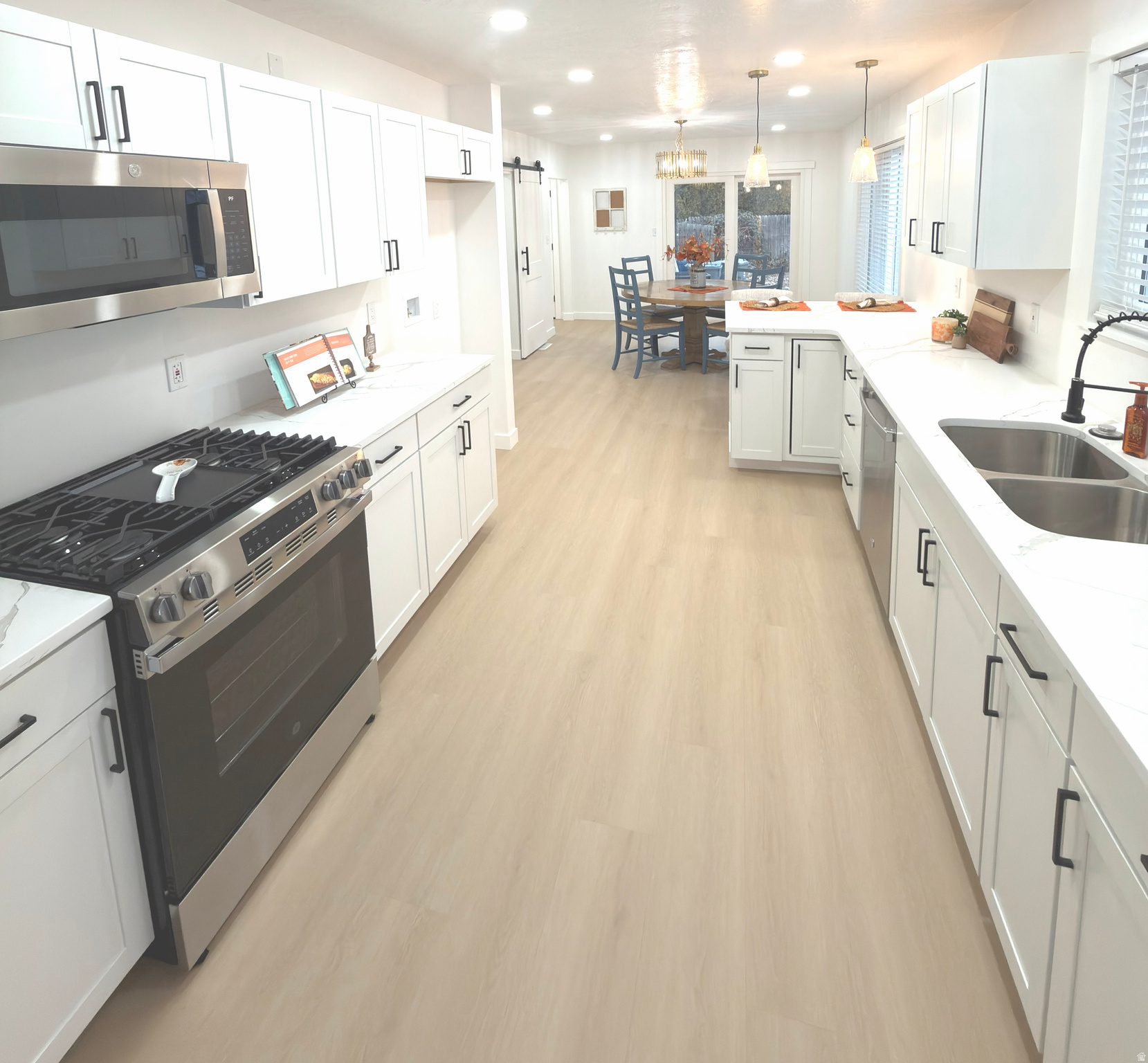 BLACKHAWK ESTATES - Residential