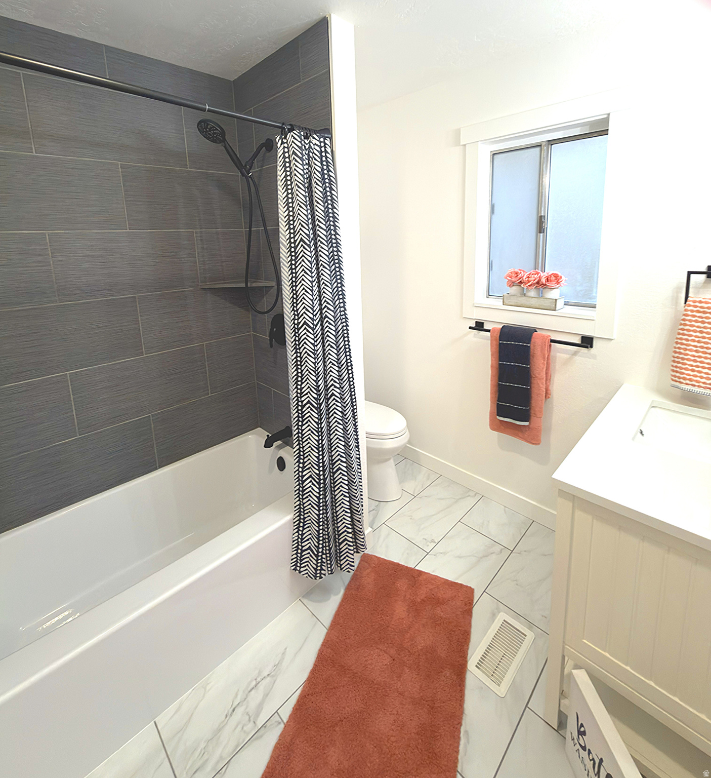 BLACKHAWK ESTATES - Residential