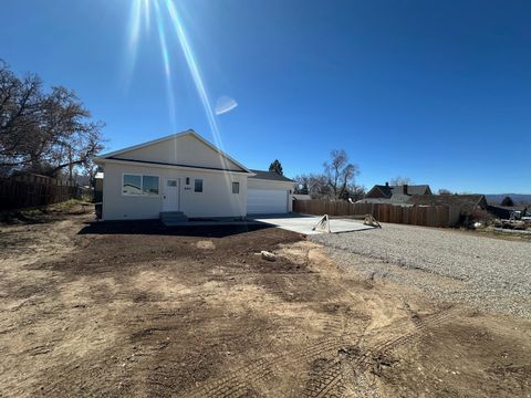 Homes For Sale - 220 E 200<br/> Sanpete County, Mt Pleasant, UT 84647