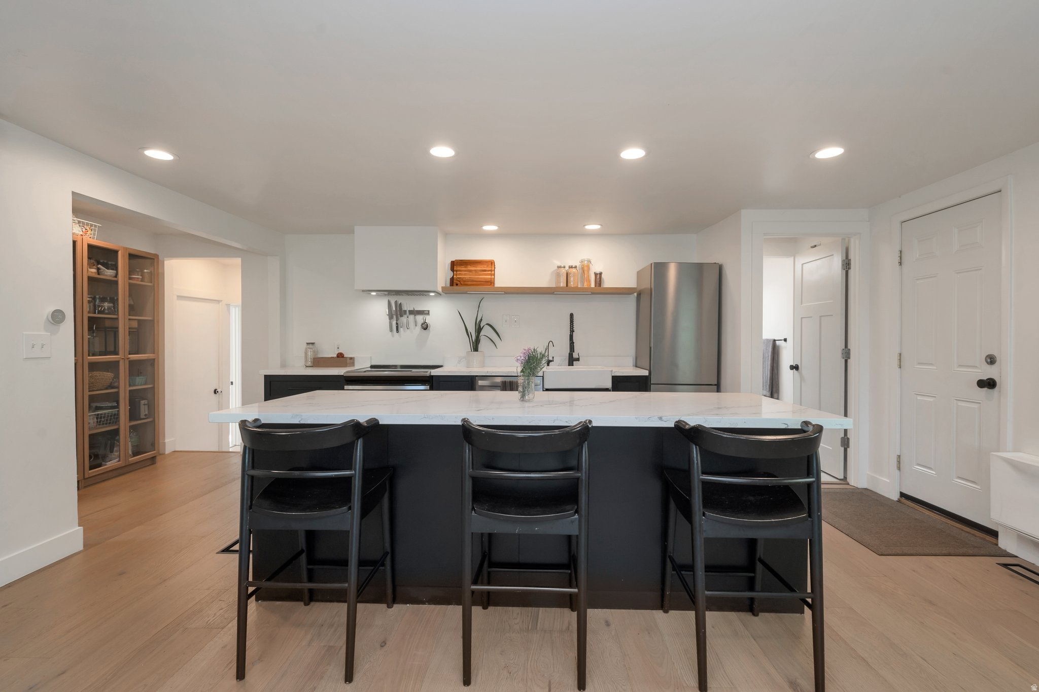 LAURELHURST - Residential