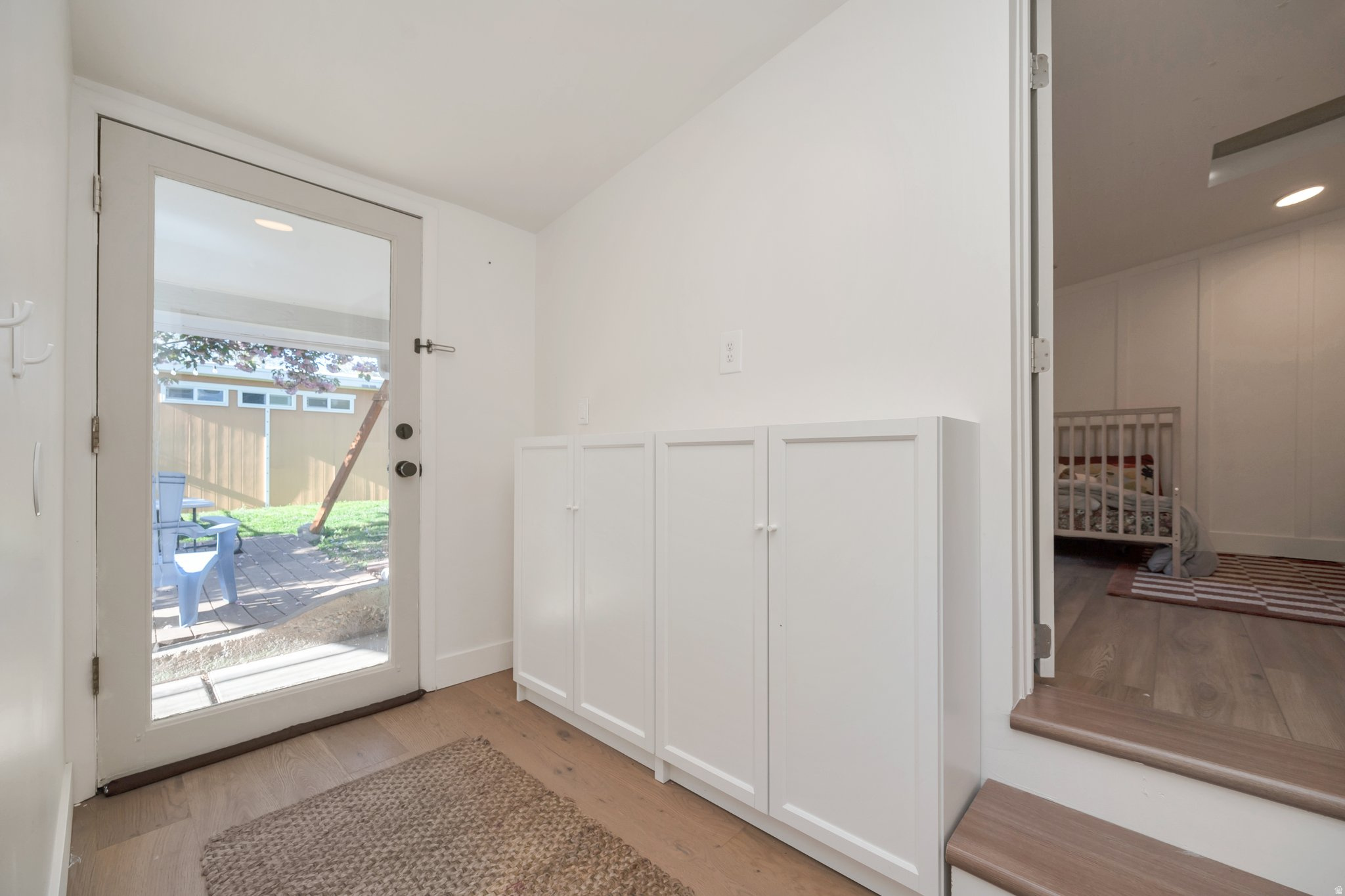 LAURELHURST - Residential