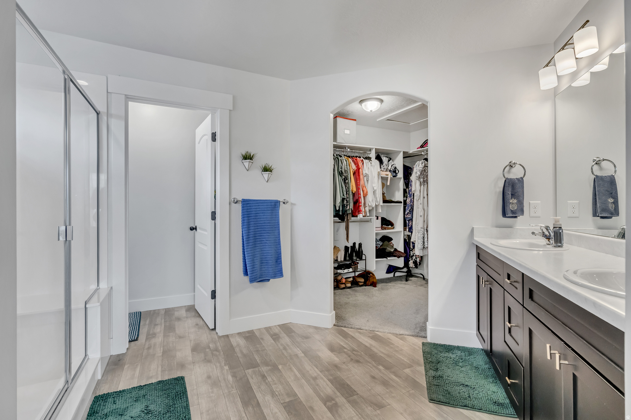 MOUNT SARATOGA - Residential