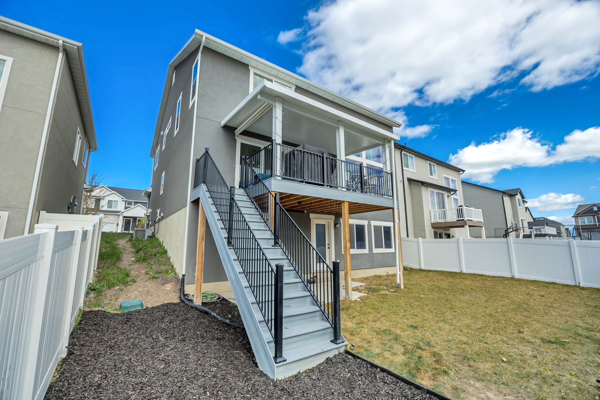 MOUNT SARATOGA - Residential