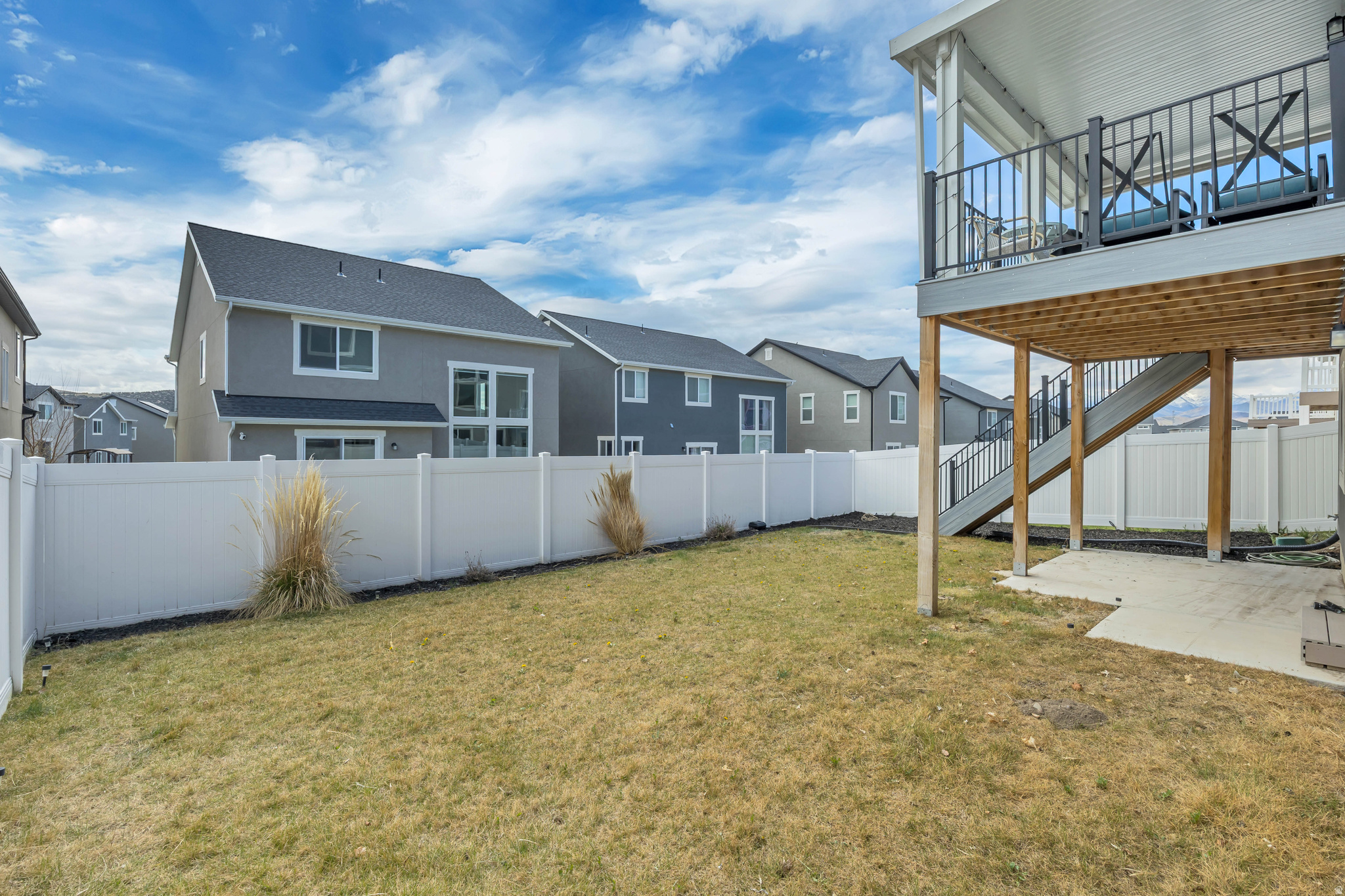 MOUNT SARATOGA - Residential