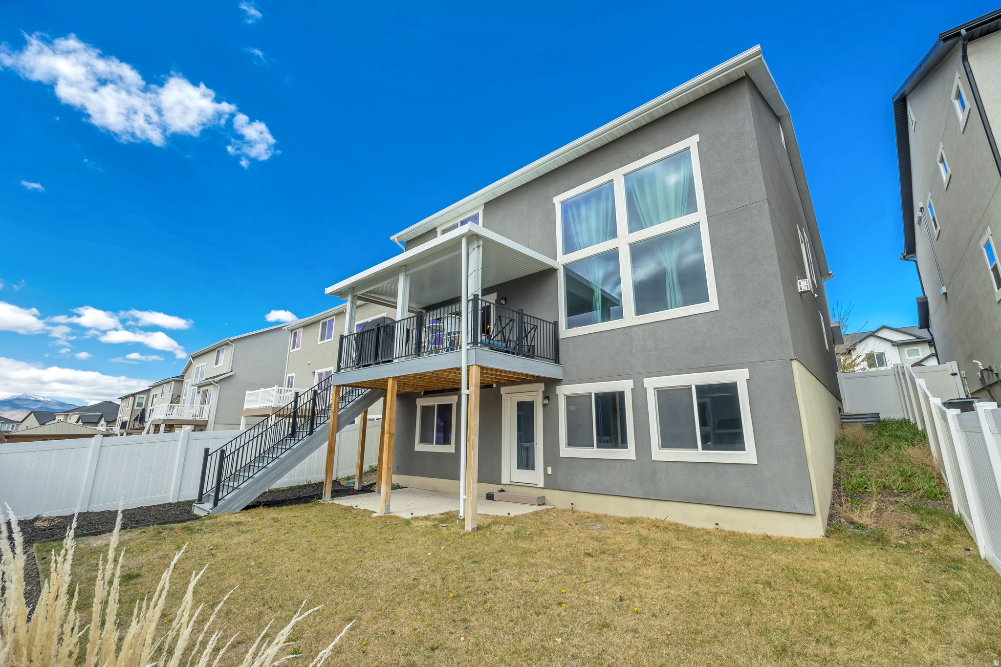 MOUNT SARATOGA - Residential