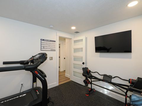 Tiny photo for 85 N 900 E, Salem, UT 84653 (MLS # 2147169)