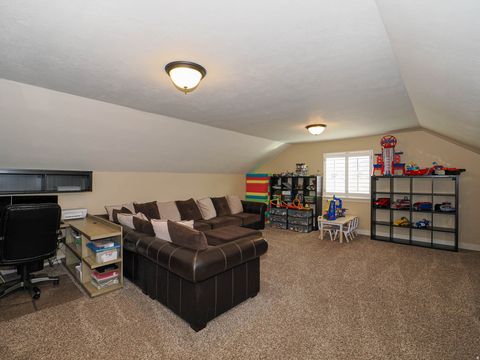 Tiny photo for 85 N 900 E, Salem, UT 84653 (MLS # 2147169)