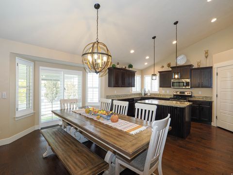 Tiny photo for 85 N 900 E, Salem, UT 84653 (MLS # 2147169)