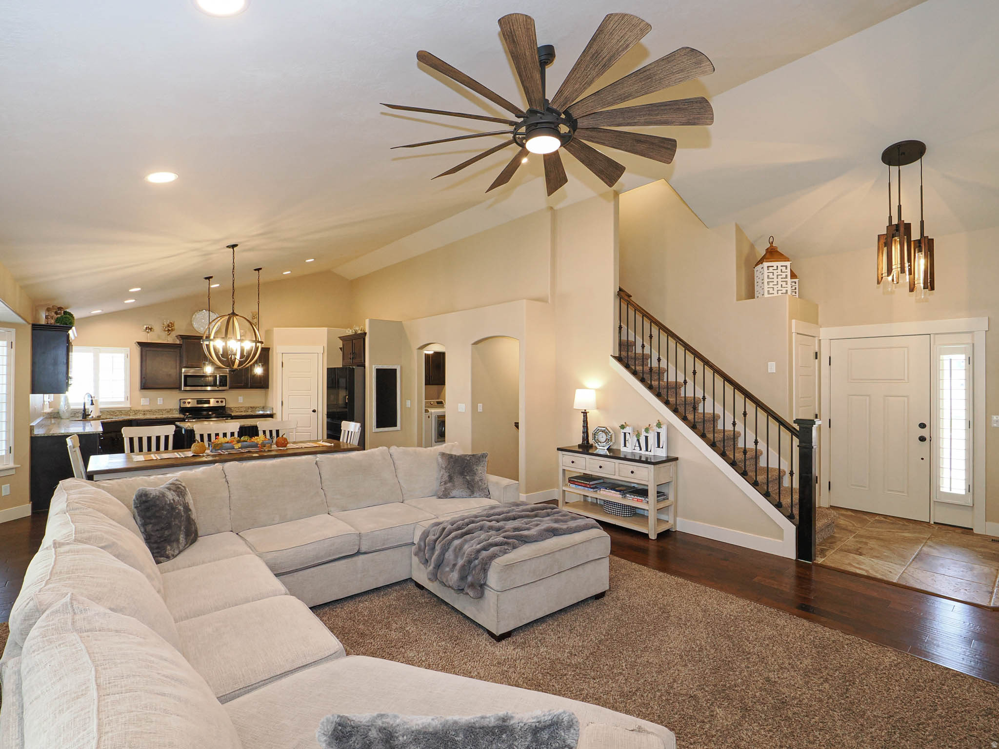 SALEM HEIGHTS - Residential