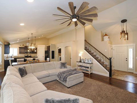 Tiny photo for 85 N 900 E, Salem, UT 84653 (MLS # 2147169)