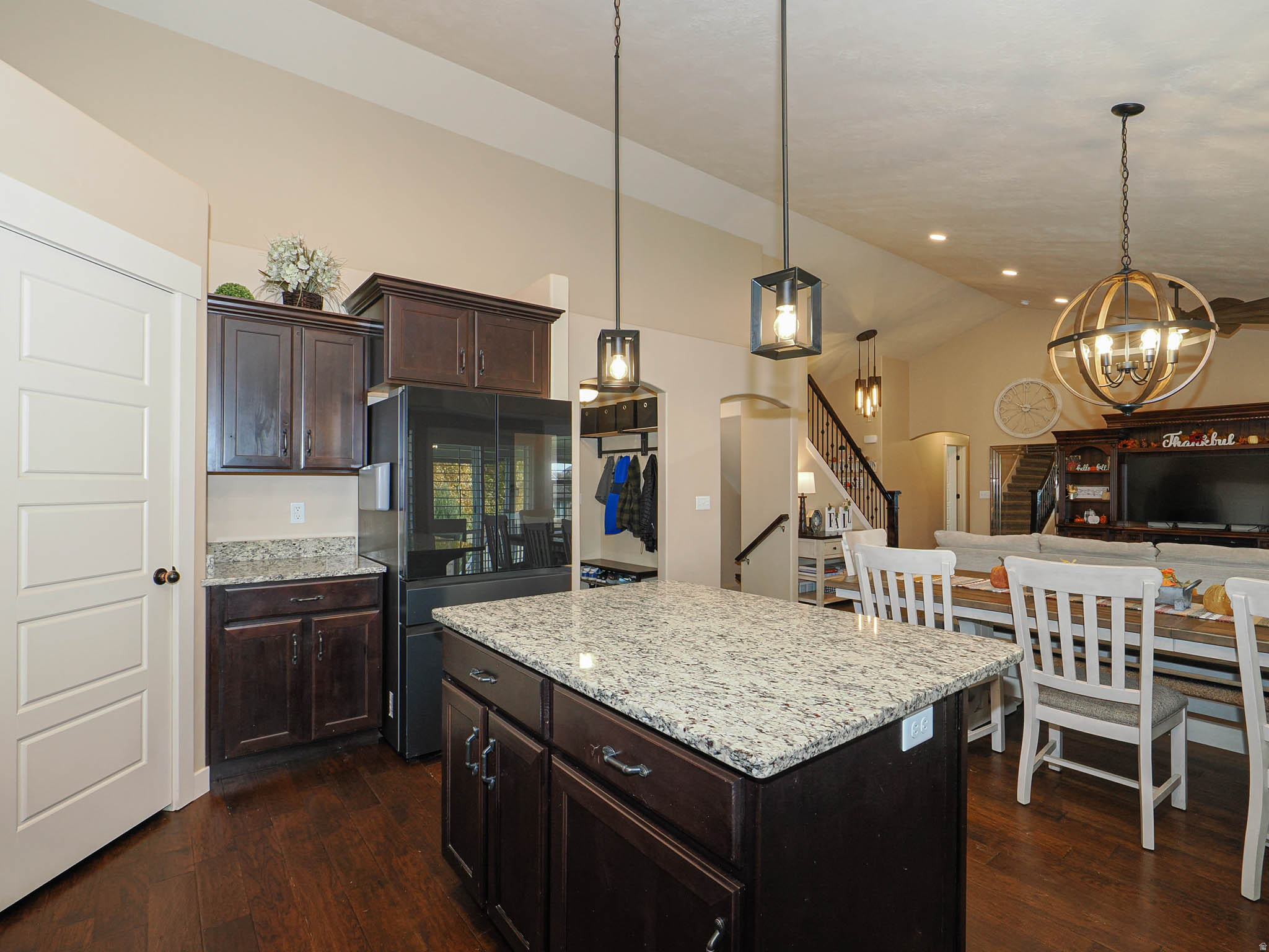 SALEM HEIGHTS - Residential