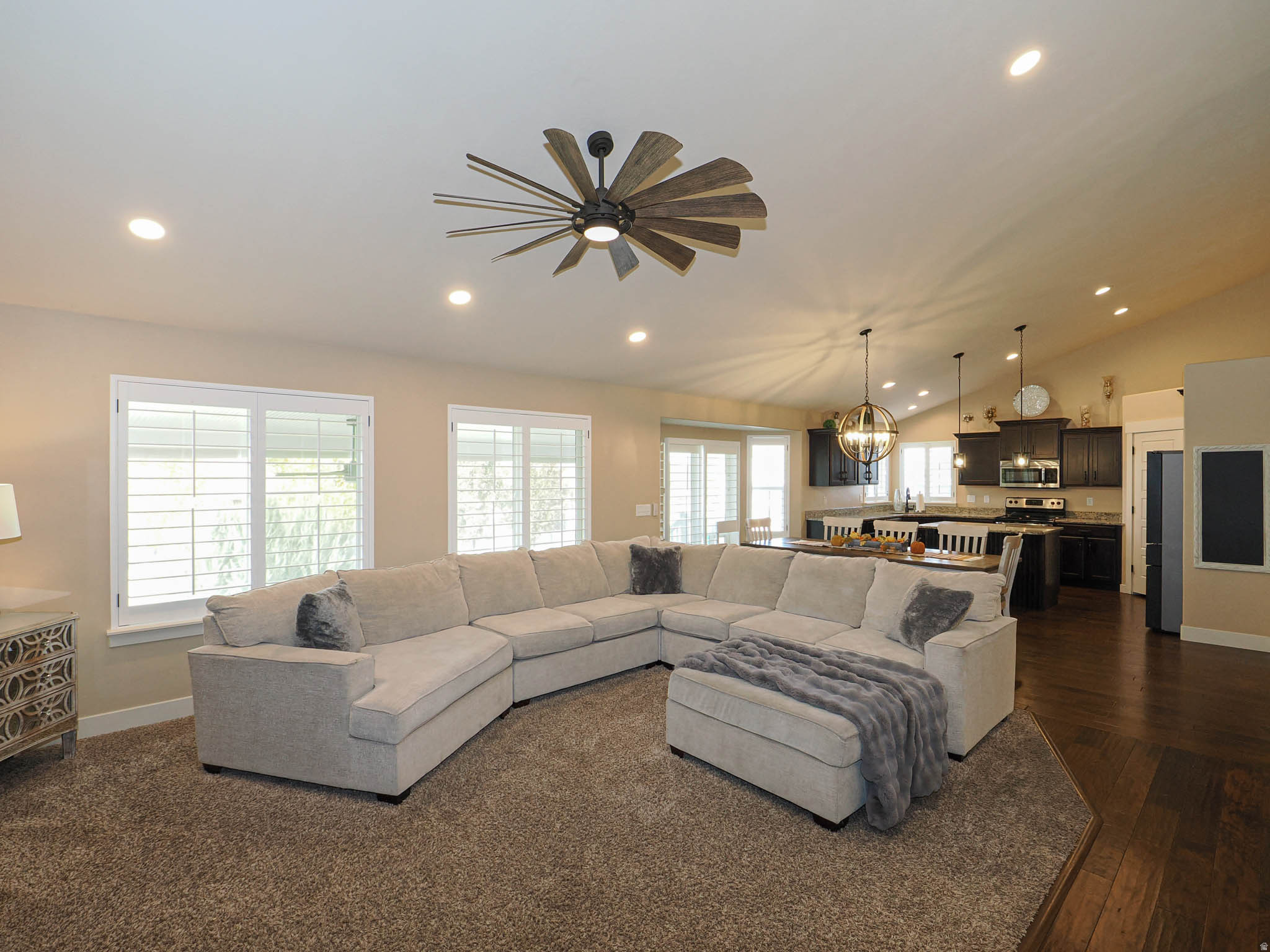 SALEM HEIGHTS - Residential