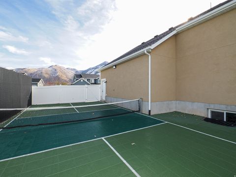 Tiny photo for 85 N 900 E, Salem, UT 84653 (MLS # 2147169)