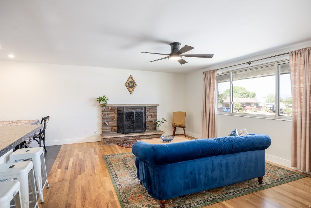 Photo of 7331 S 1420 E, Cottonwood Heights, UT 84121 (MLS # 2162803)