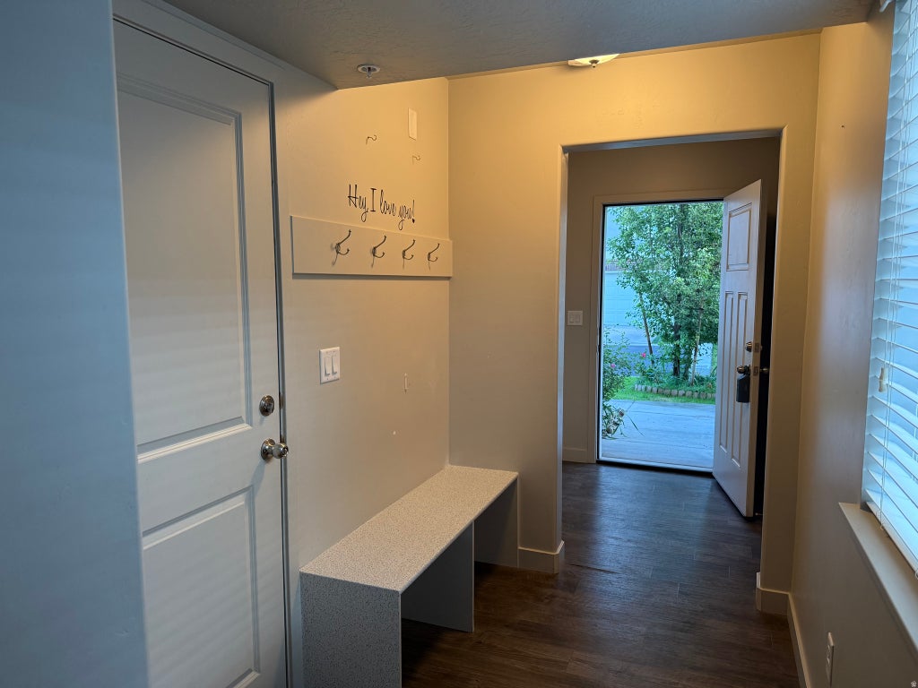 Photo of 5377 W SIMMONS PEAK PL, Herriman, UT 84096 (MLS # 2186561)