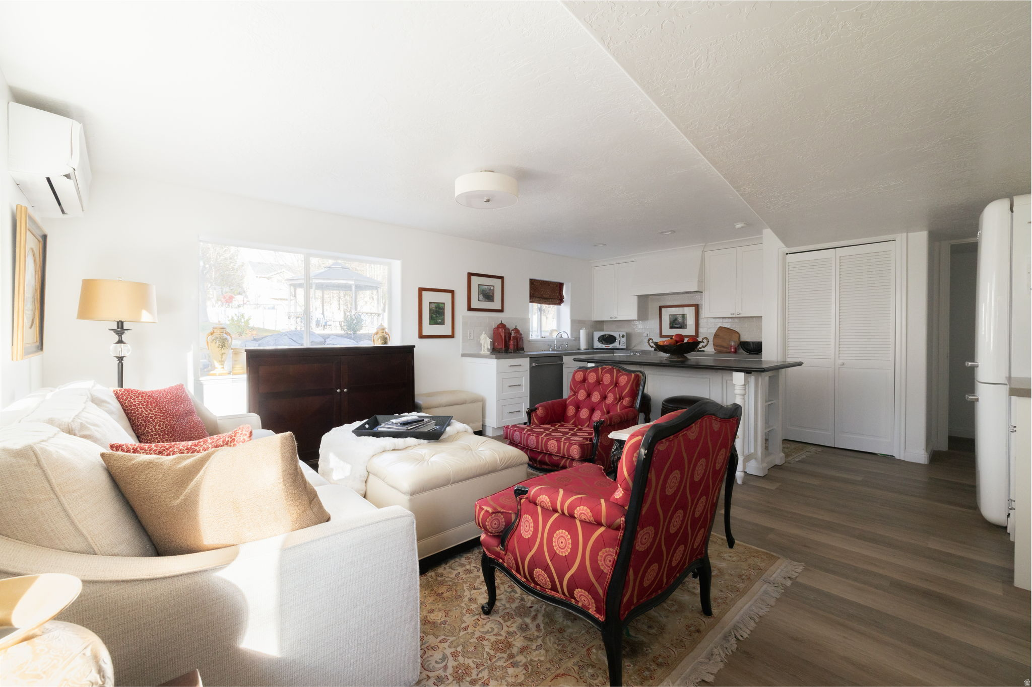 VICTORS LANDING - Residential