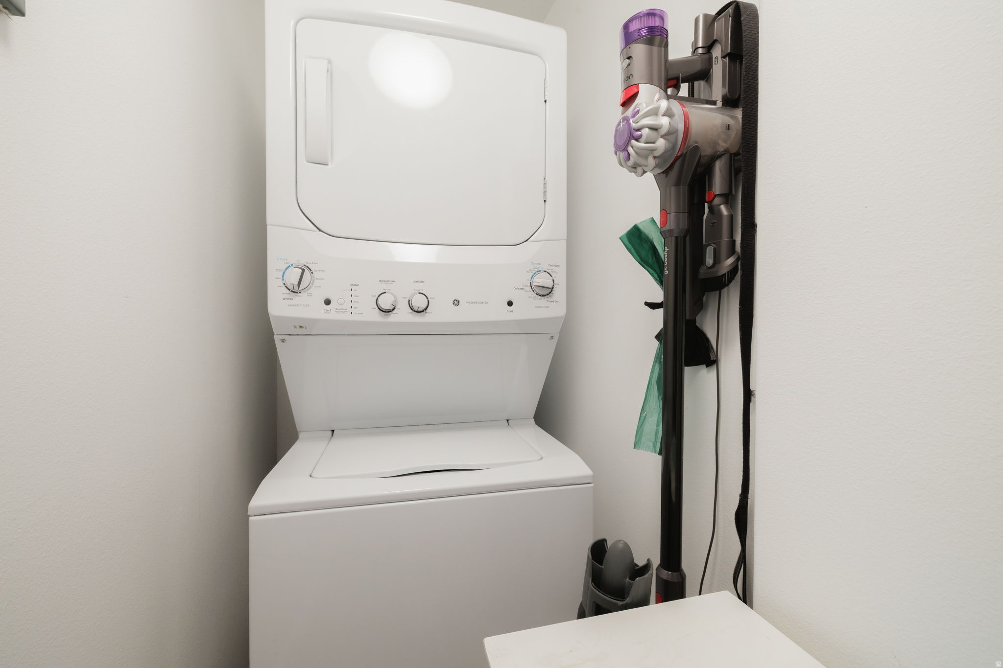 VICTORS LANDING - Residential