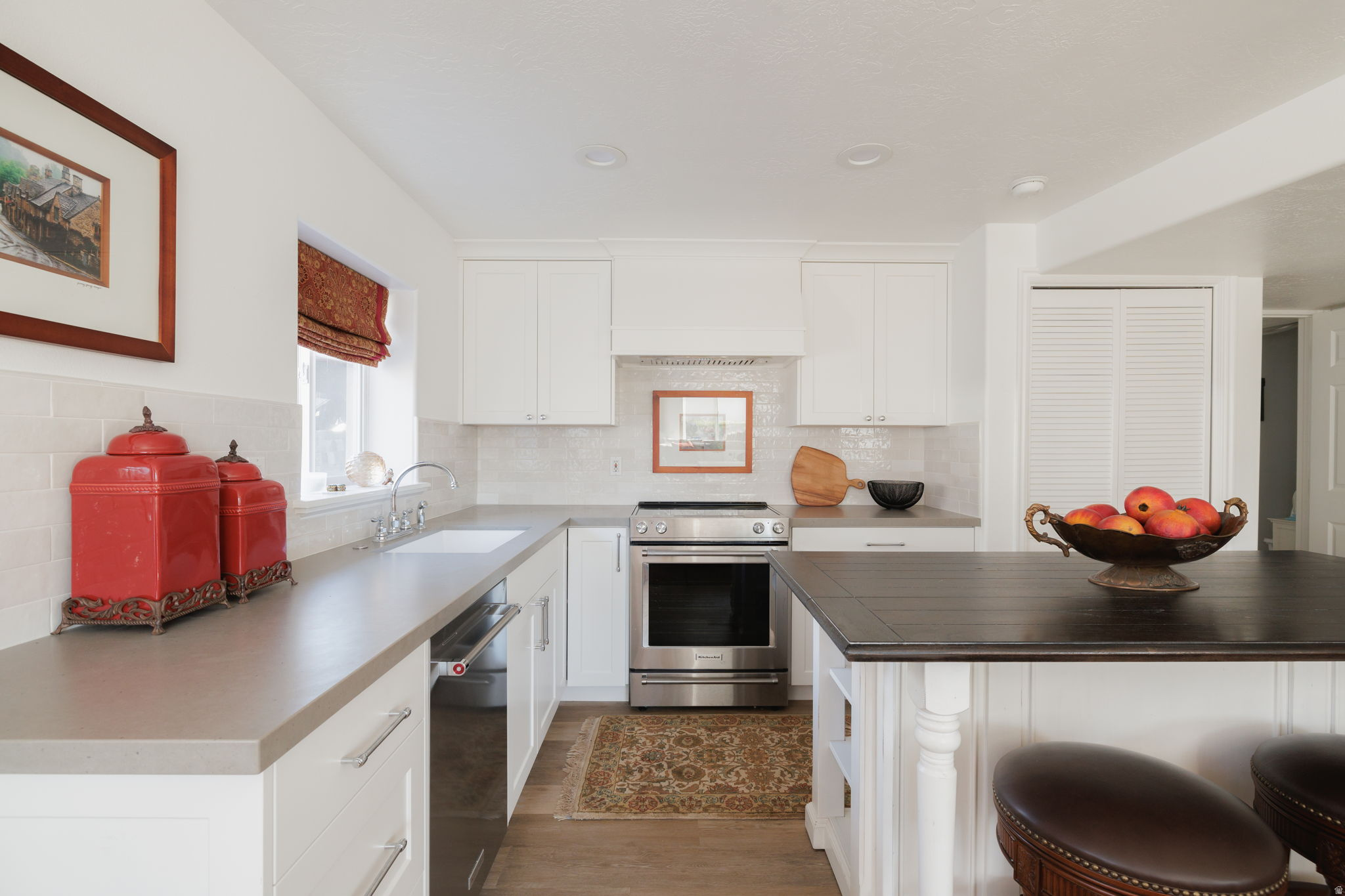 VICTORS LANDING - Residential