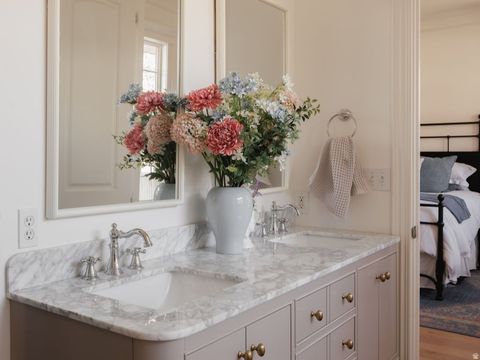 Tiny photo for 4848 W SAMPSON CT, Highland, UT 84003 (MLS # 2127074)