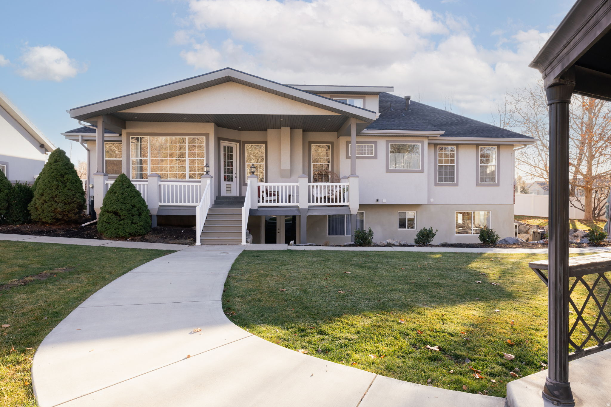 VICTORS LANDING - Residential