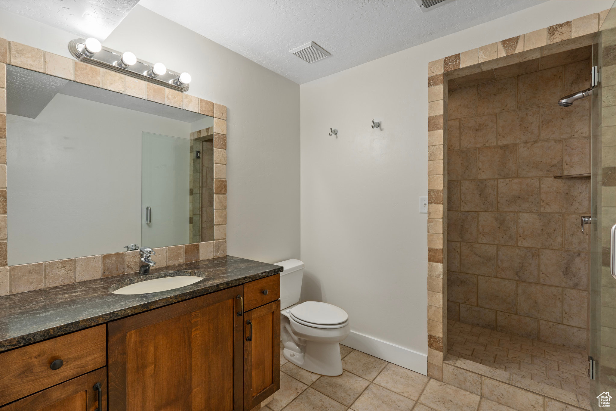 833 N 170, Kaysville, Utah image 23